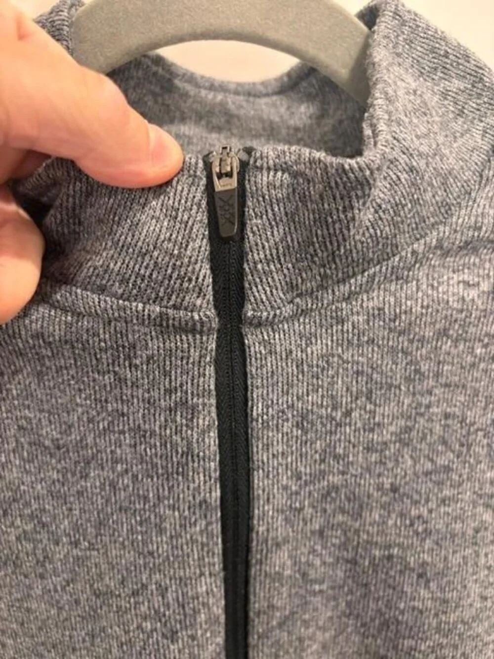 RHONE - Commuter 1/4 Zip - Mens Medium - in Gray